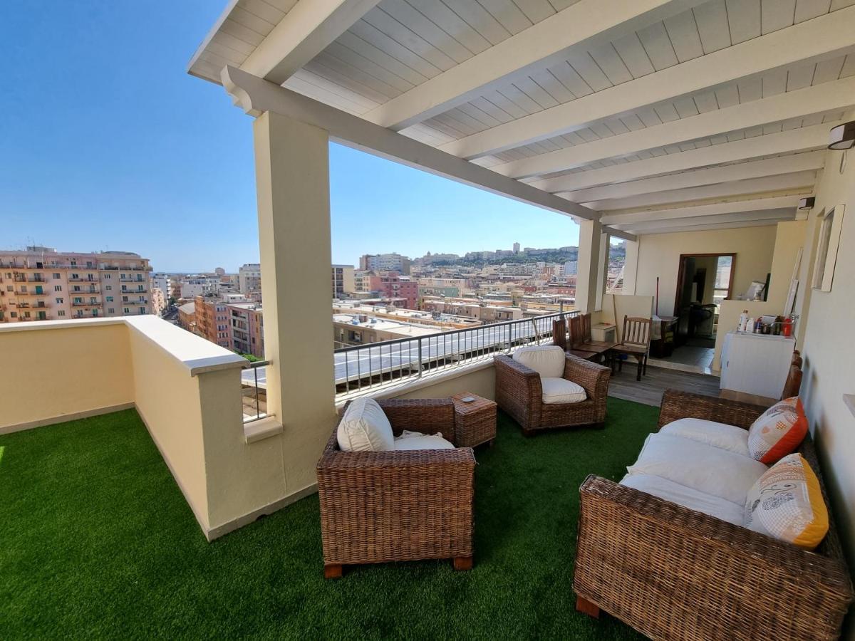 Attico Panoramico Cagliari Διαμέρισμα Εξωτερικό φωτογραφία